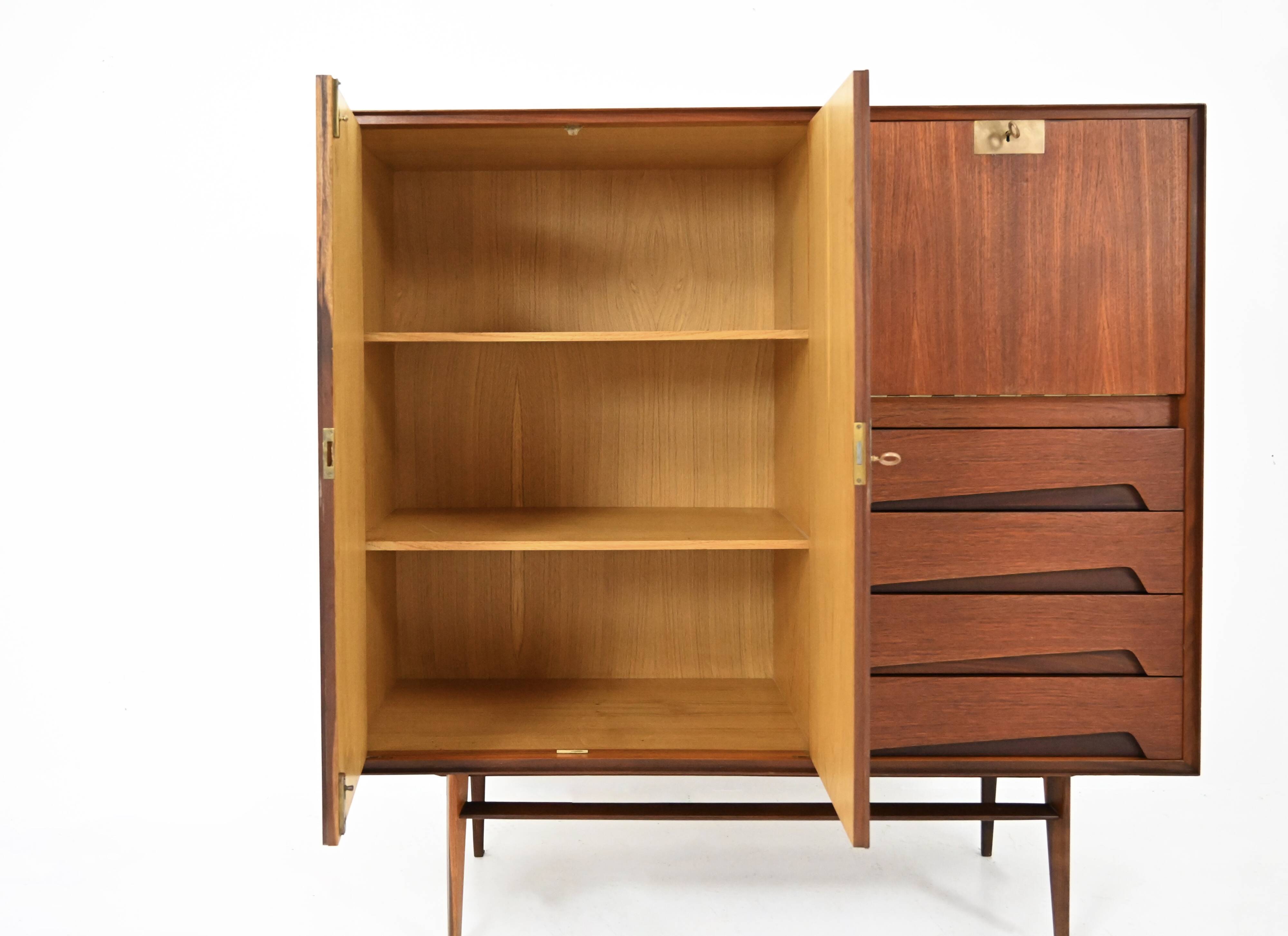 High buffet by Edmondo Palutari for Dassi Mobili Moderni, 1960s