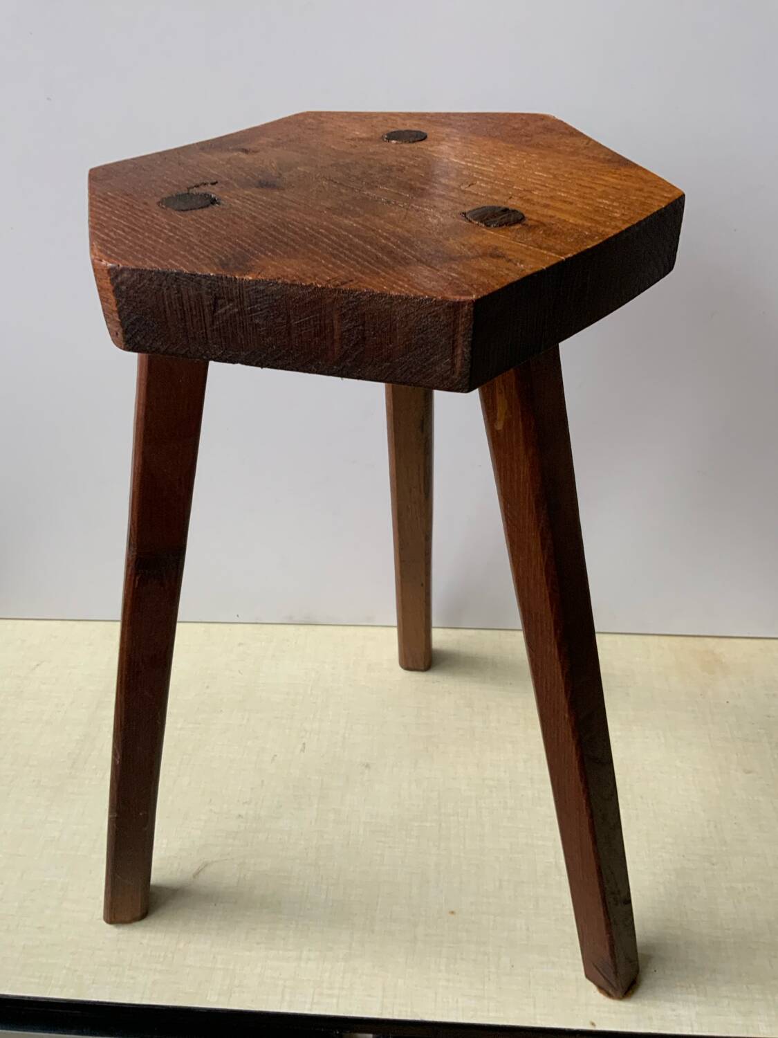 Tripod stool