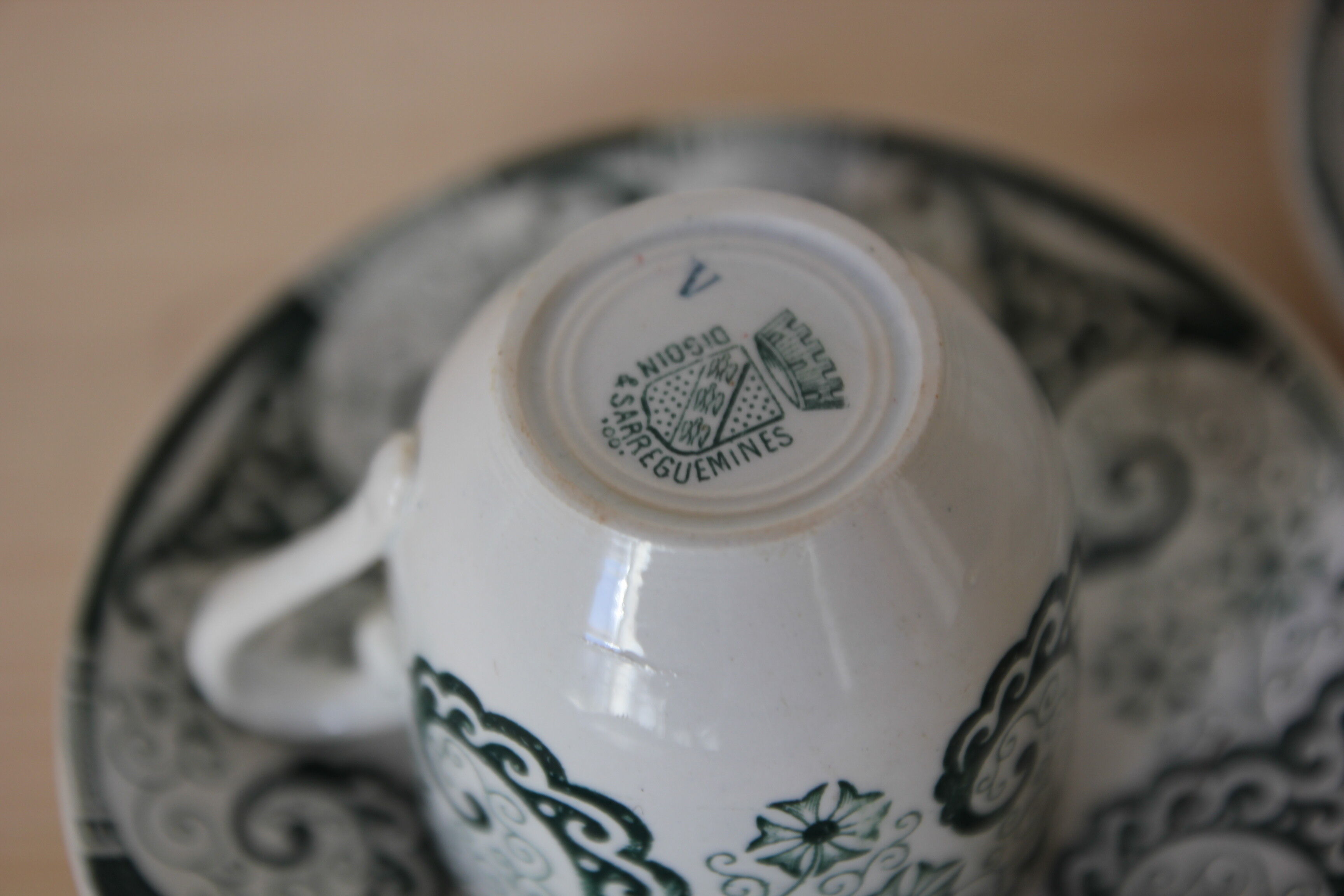 Pair of iron earth cups