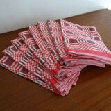 8 vintage napkins 47 x 47