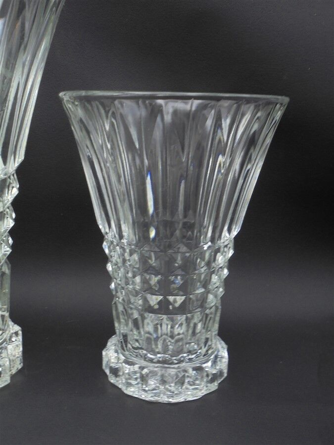 Set of 2 flared vases