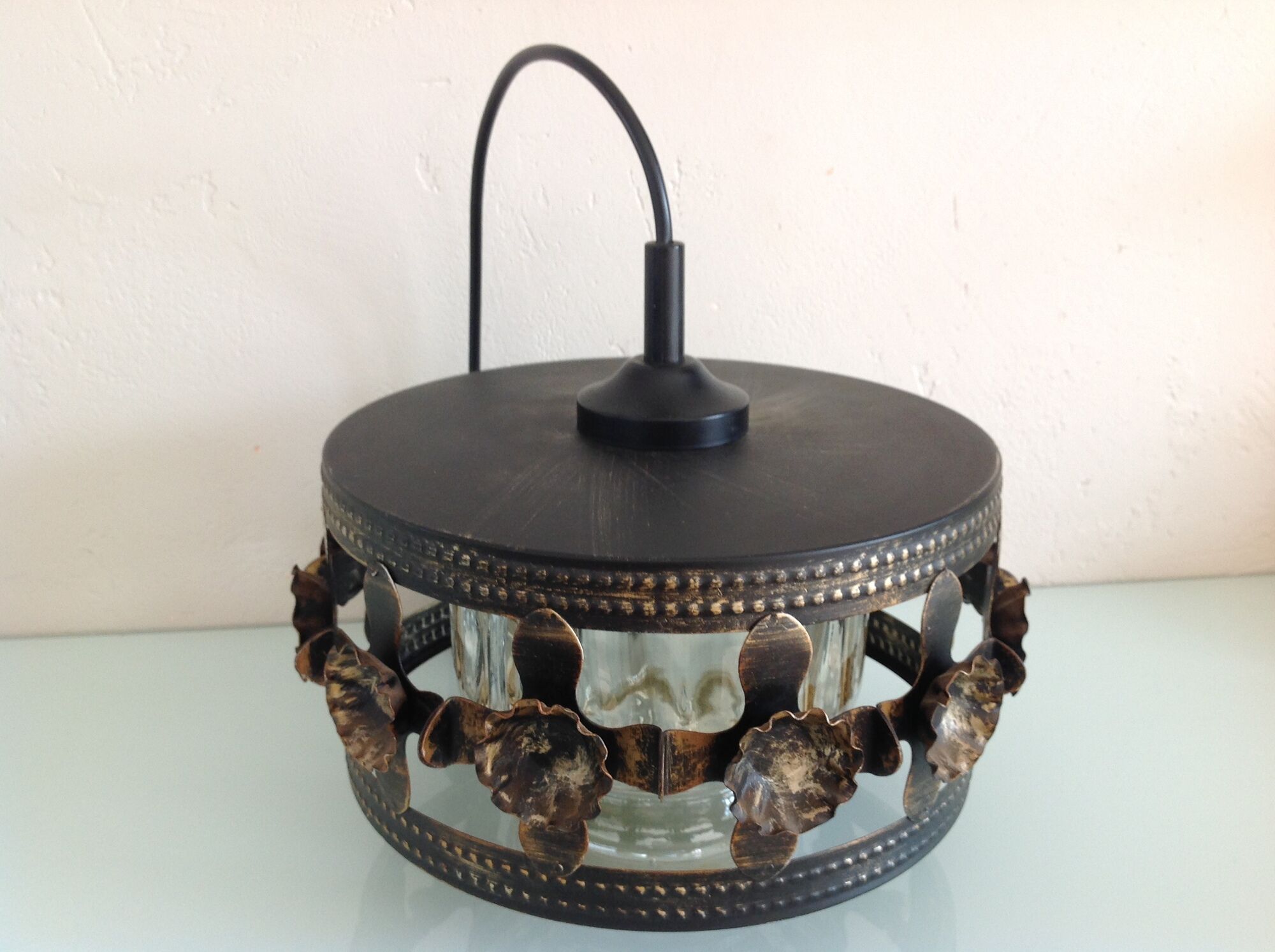 Suspension in enamelled amber glass / vintage 60s-70s
