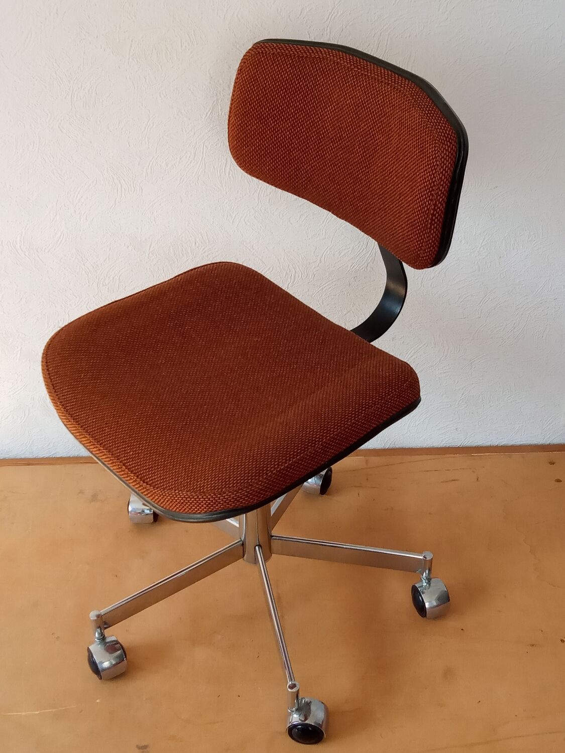 Office chair "70s"
