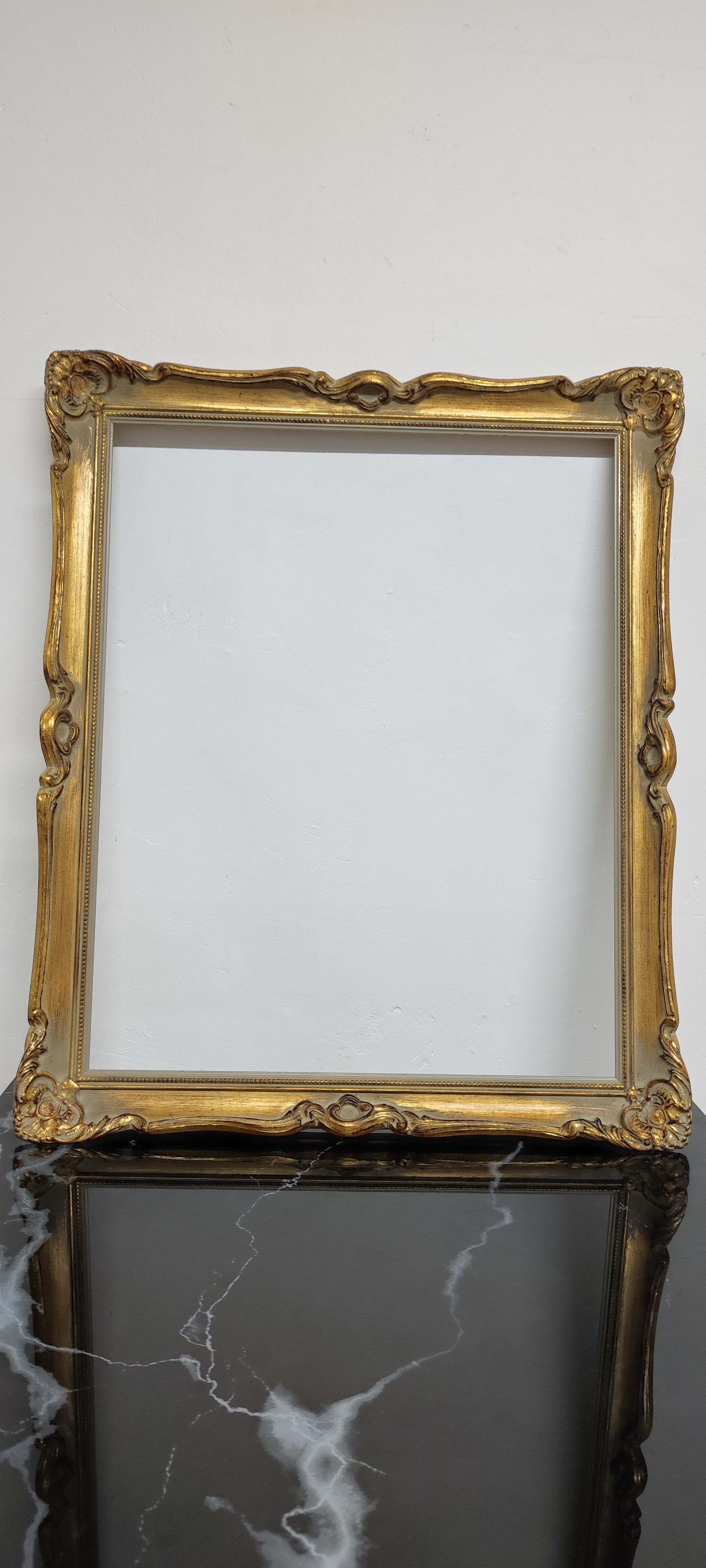 Gilded wooden frame