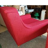 Vintage armchairs refurbished to new by Ramos Zanussi.