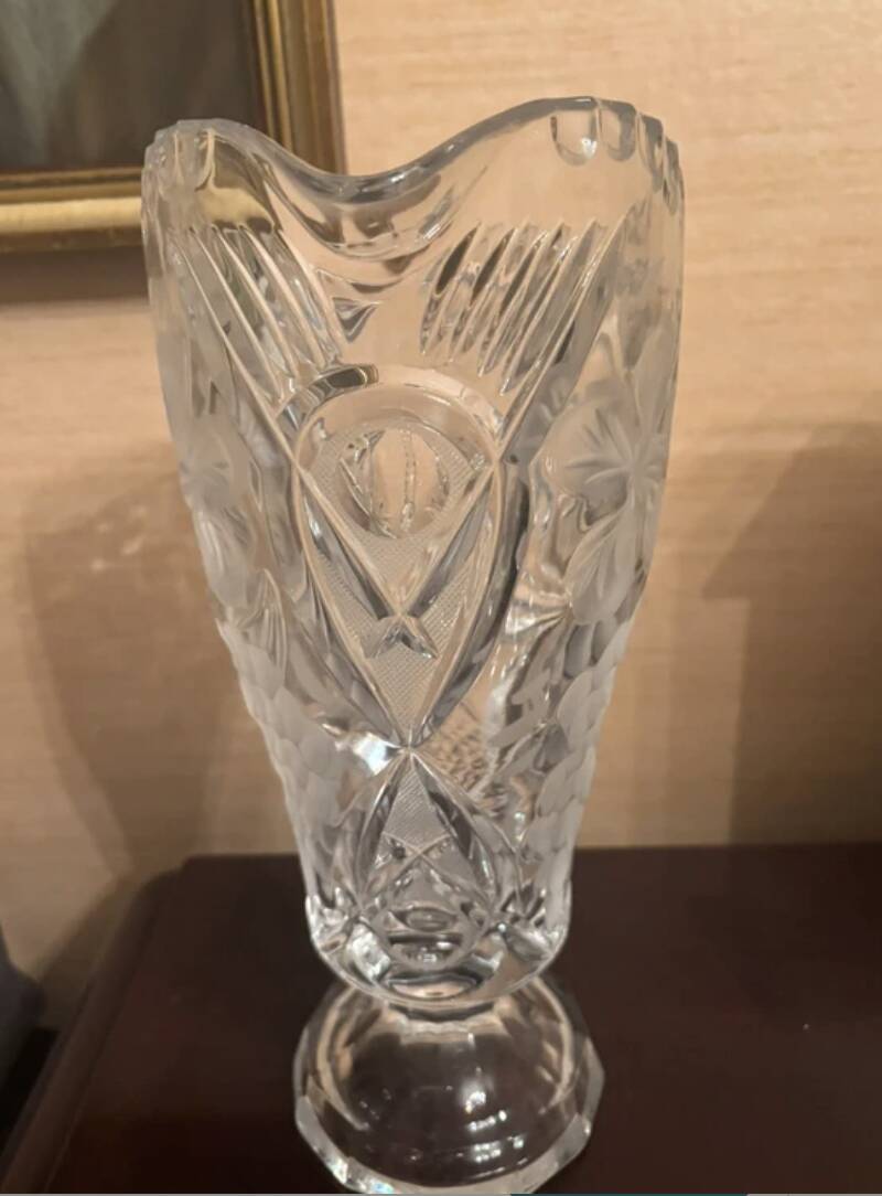 cut crystal carafe 1880-1910