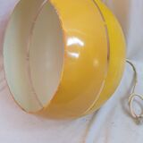 Yellow metal ball suspension