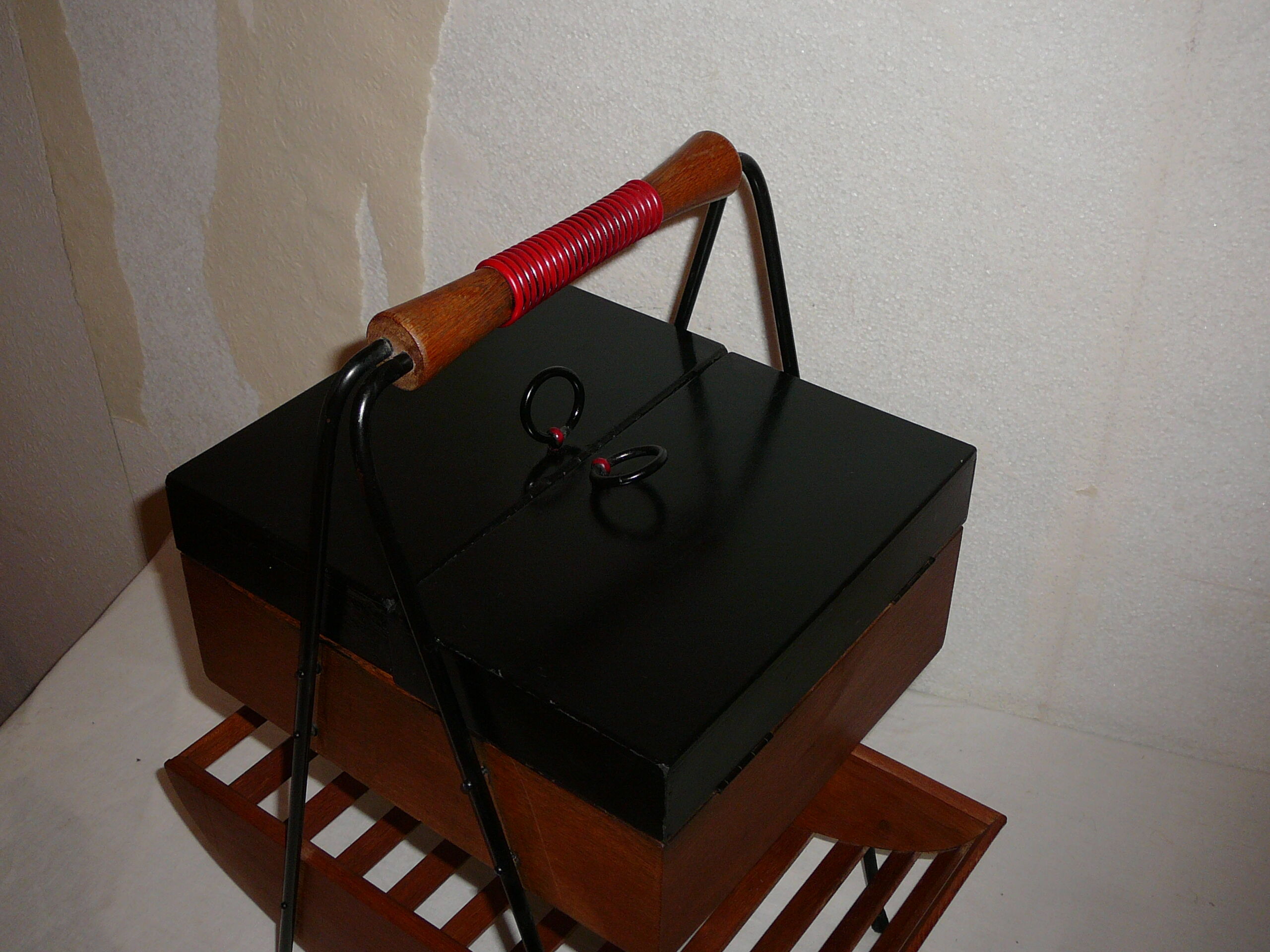 Vintage couturiére worker