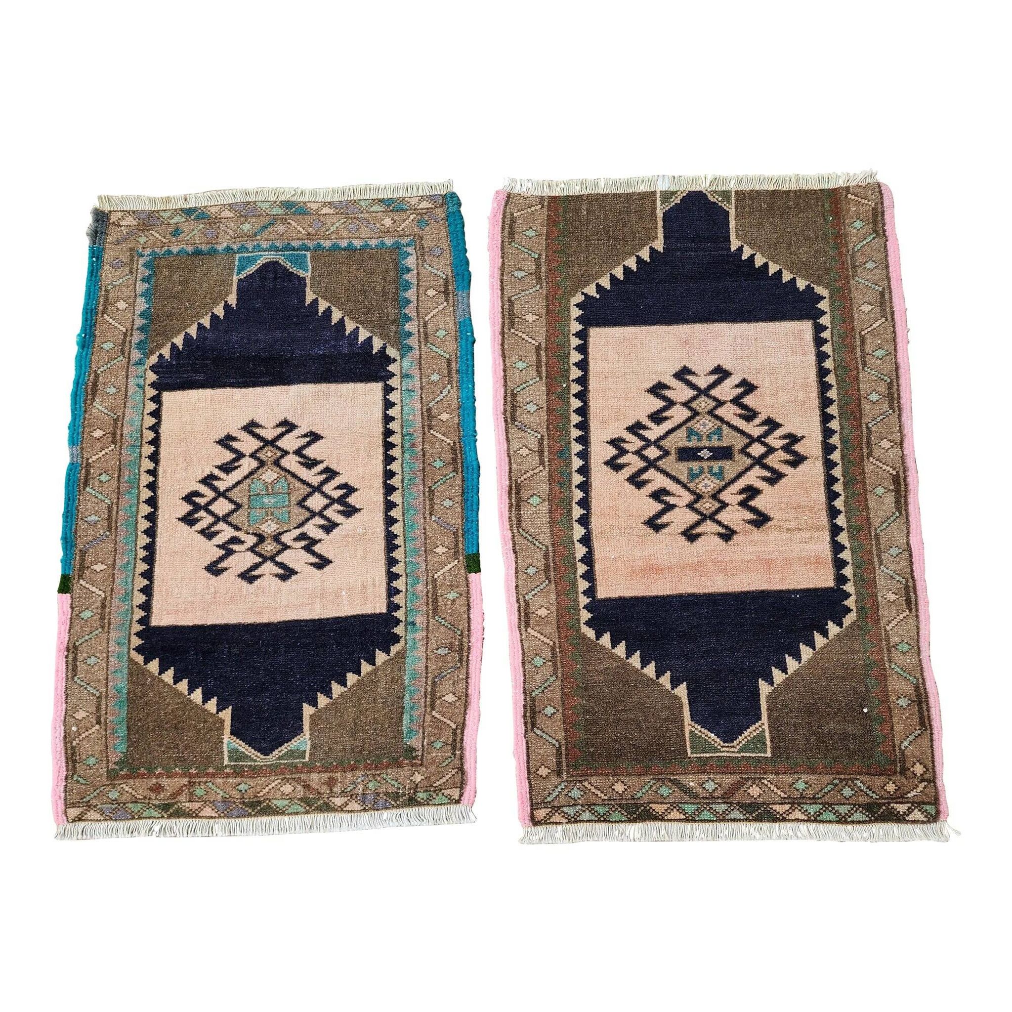 Set of 2 vintage handmade Turkish rugs 51x82 cm