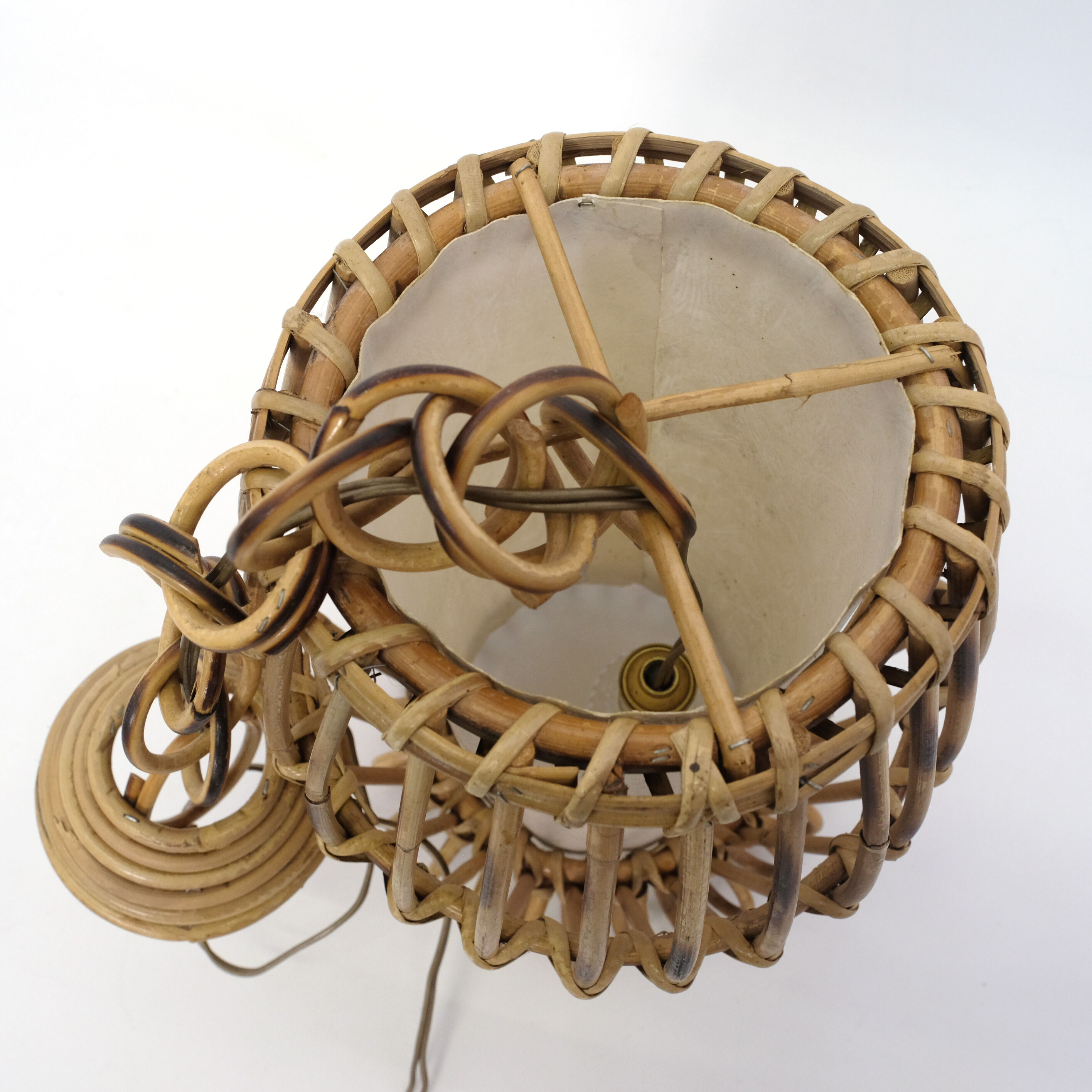 Rattan suspension from the 60s.
