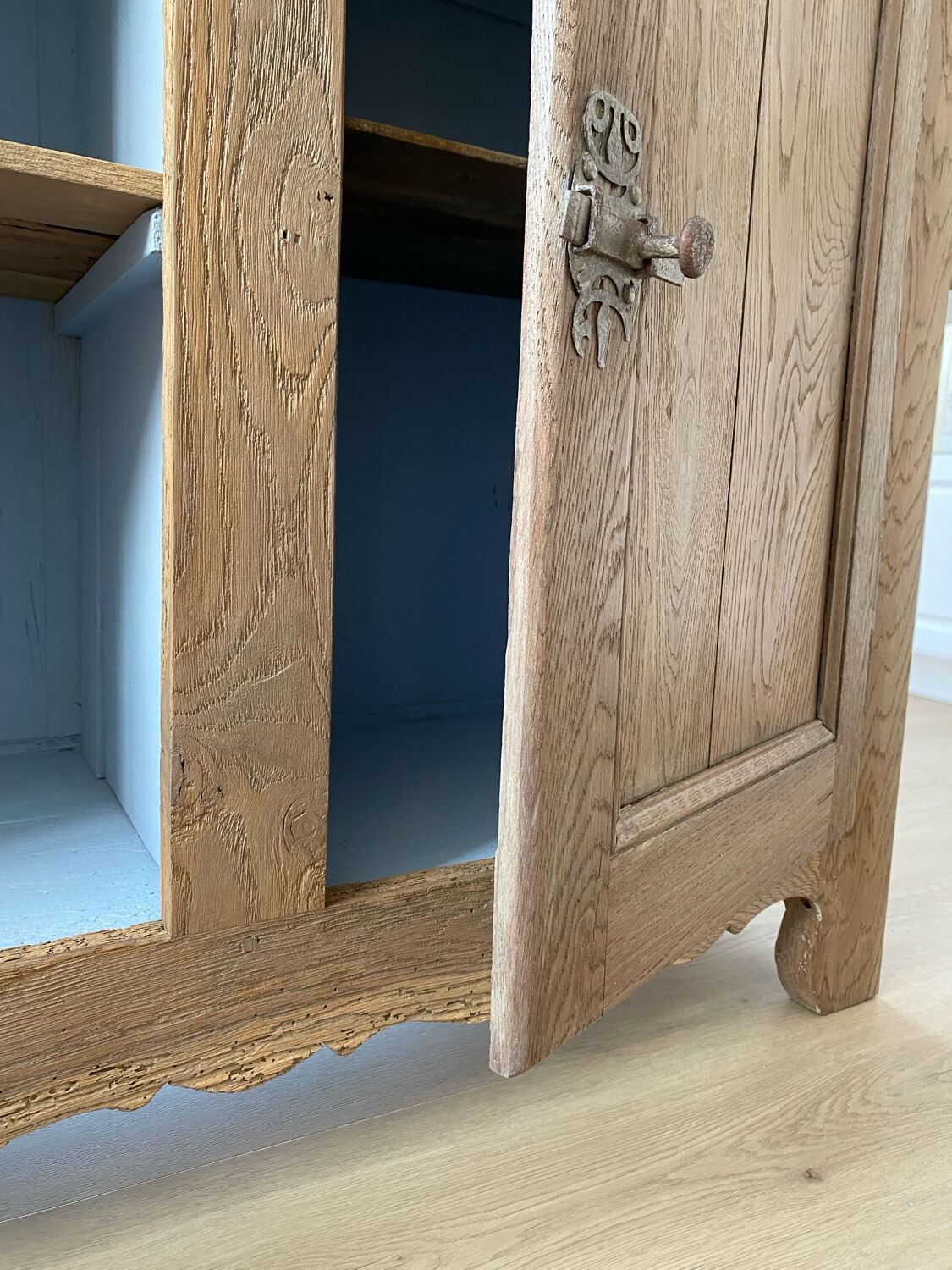 Renovated chic country antique solid wood sideboard