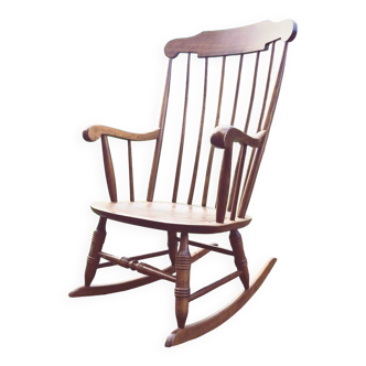 Rocking-chair en bois