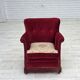 Fauteuil danois des années 1970, velours rouge, bois d'orme.