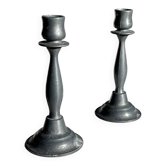 Paire de petits bougeoirs fins en étain H15,5