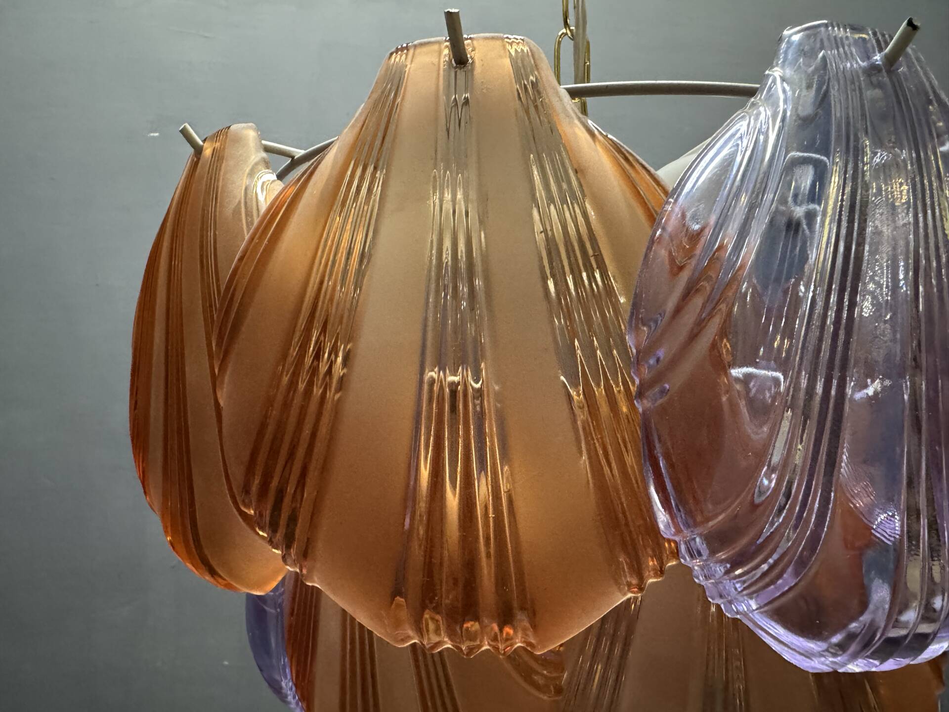1980s Retro Murano Glass Shell Chandelier in Amber and Lavender, Italy
