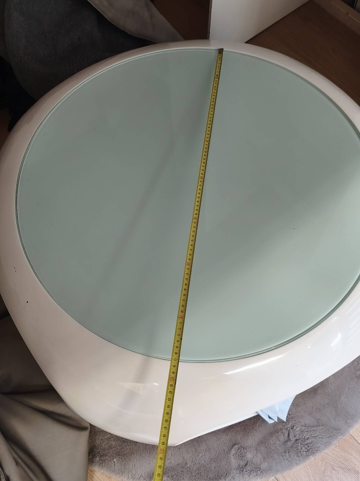 Vintage Space Age coffee table 1970 - White design, blue glass, plastic