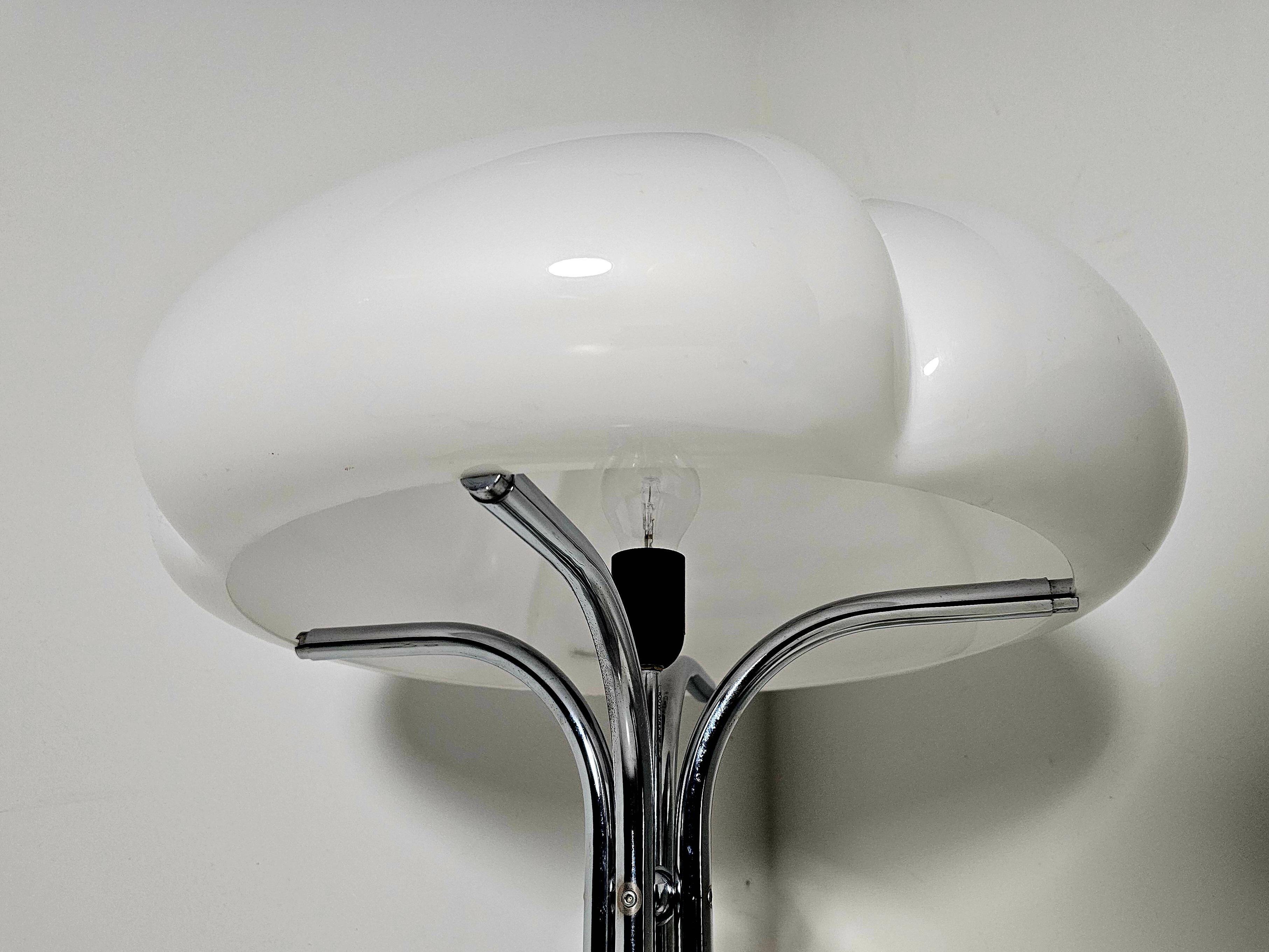 Quadrifoglio table lamp by Harvey Guzzini, 1970