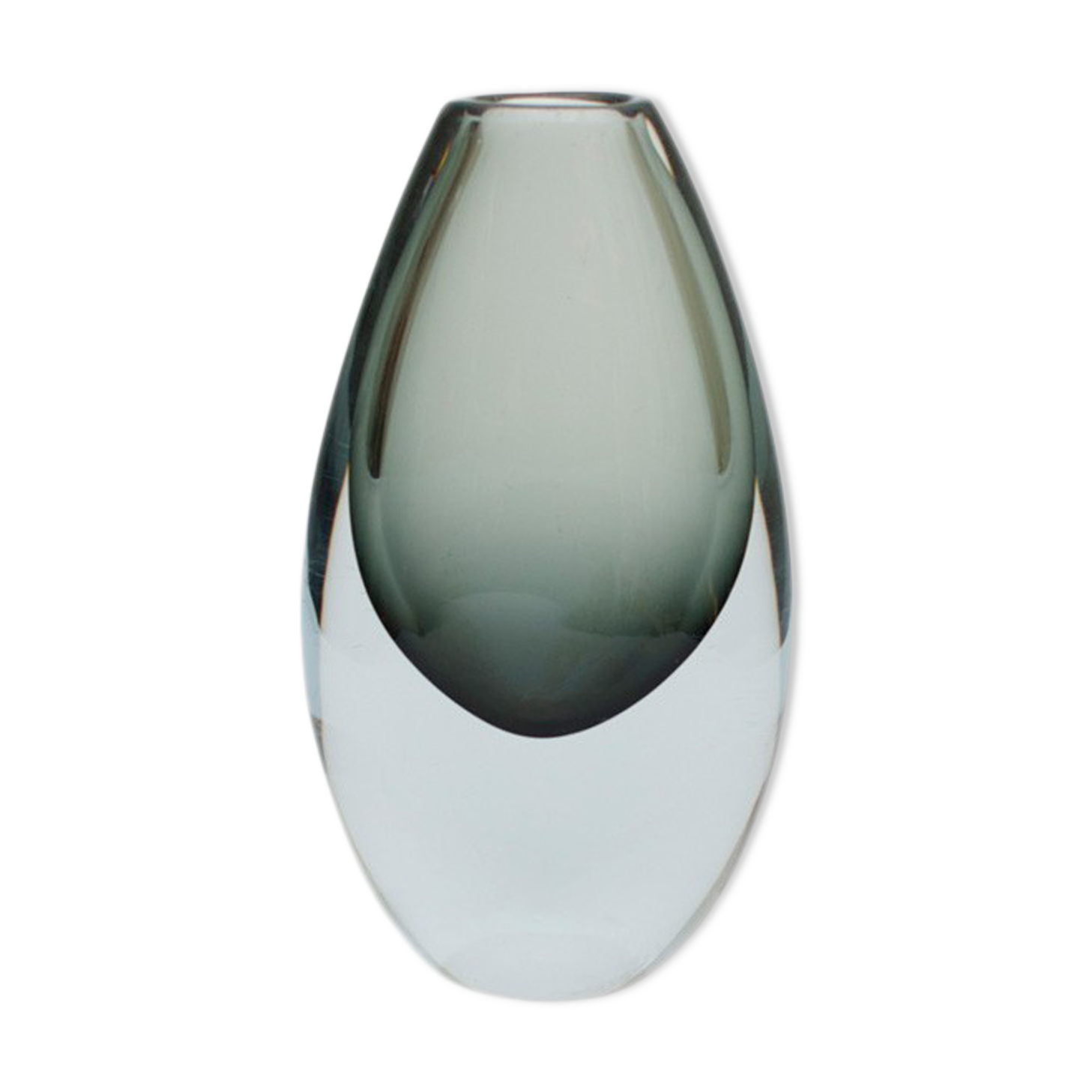 Gunnar Nylund glass vase