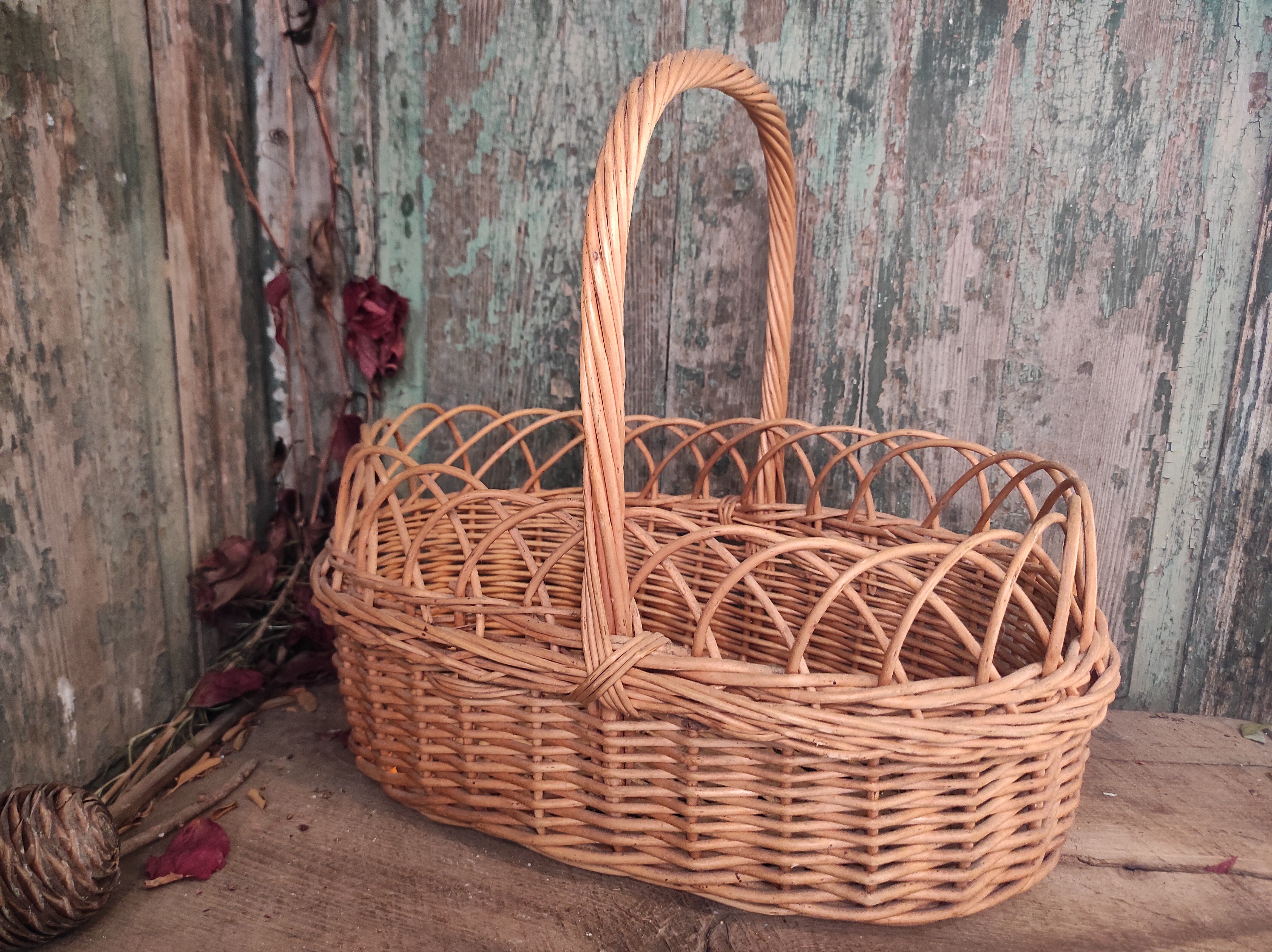 French vintage oval basket