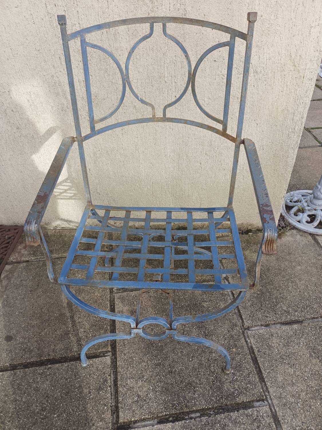 Set of 4 solid wrought iron chairs