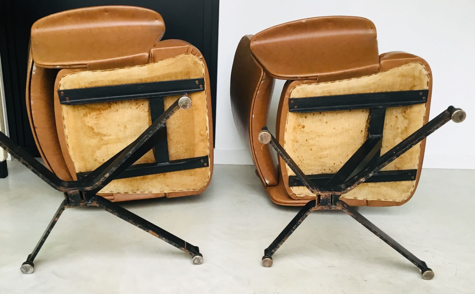 Pair of brown faux leather armchairs - black metallic footing - 1960
