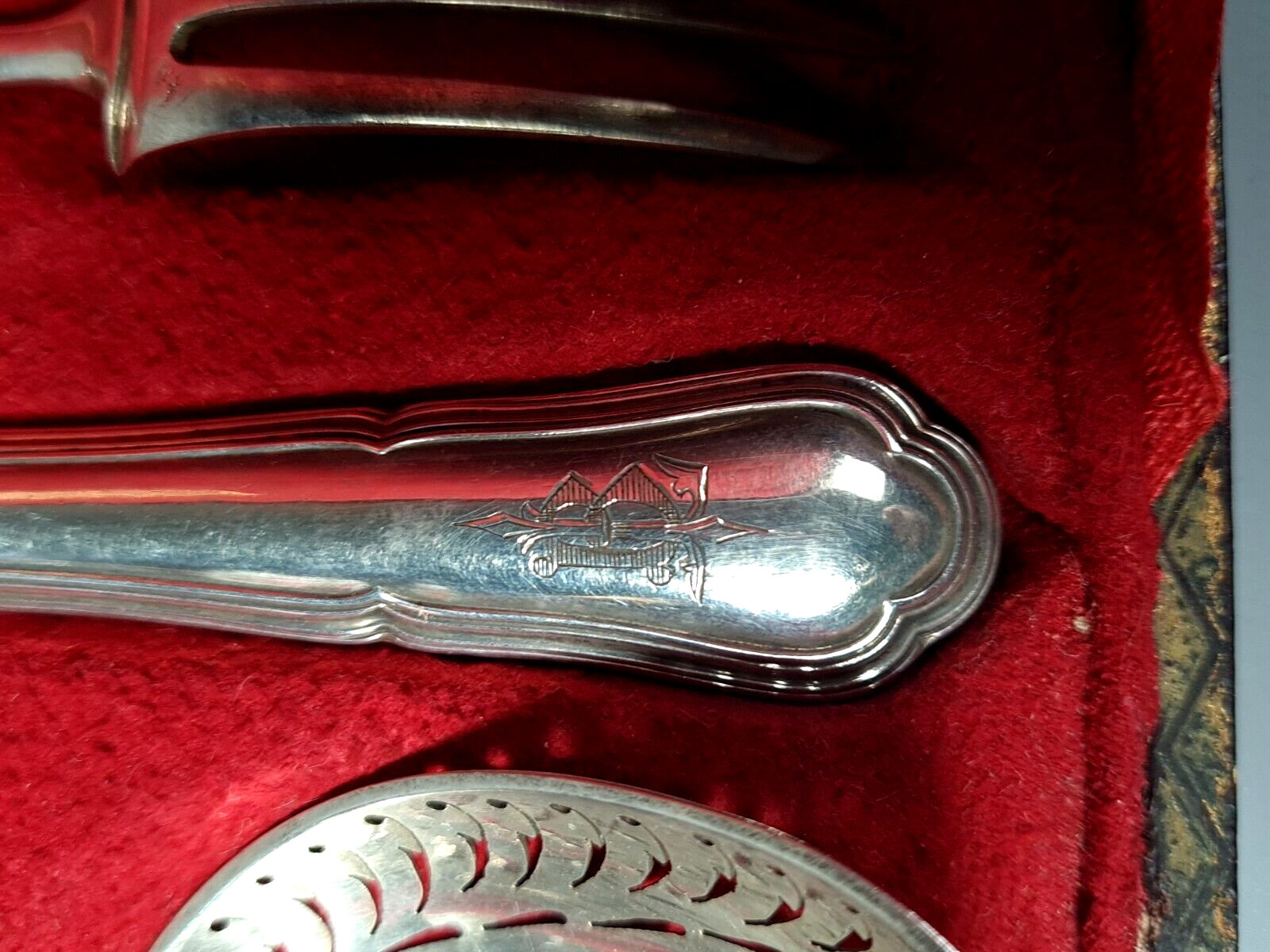 Service of 4 cutlery with silver sweets 201 gr late nineteenth century SB