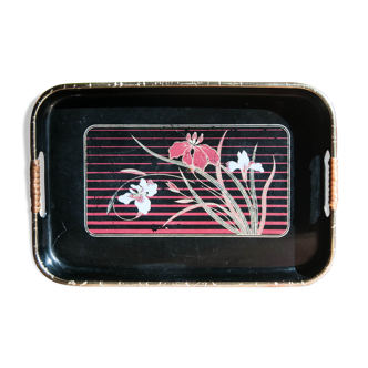 Black lacquered tray with floral decoration