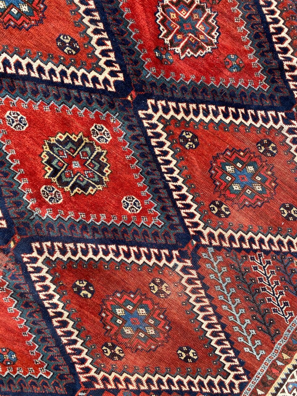 Persian carpet of ghashghai 218x310 cm