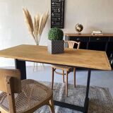Bistro table