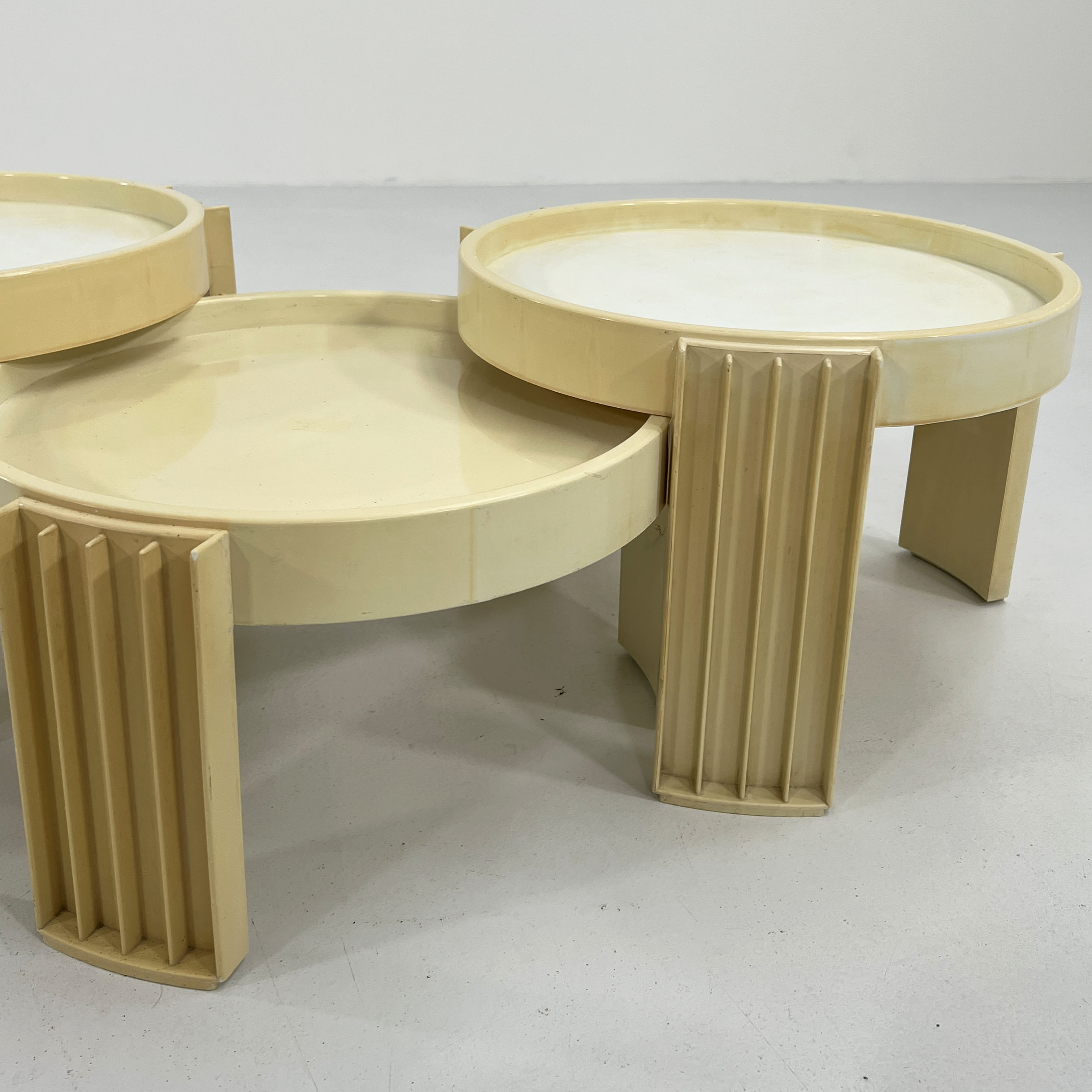 Marema nesting tables by Gianfranco Frattini for Cassina, 1960s