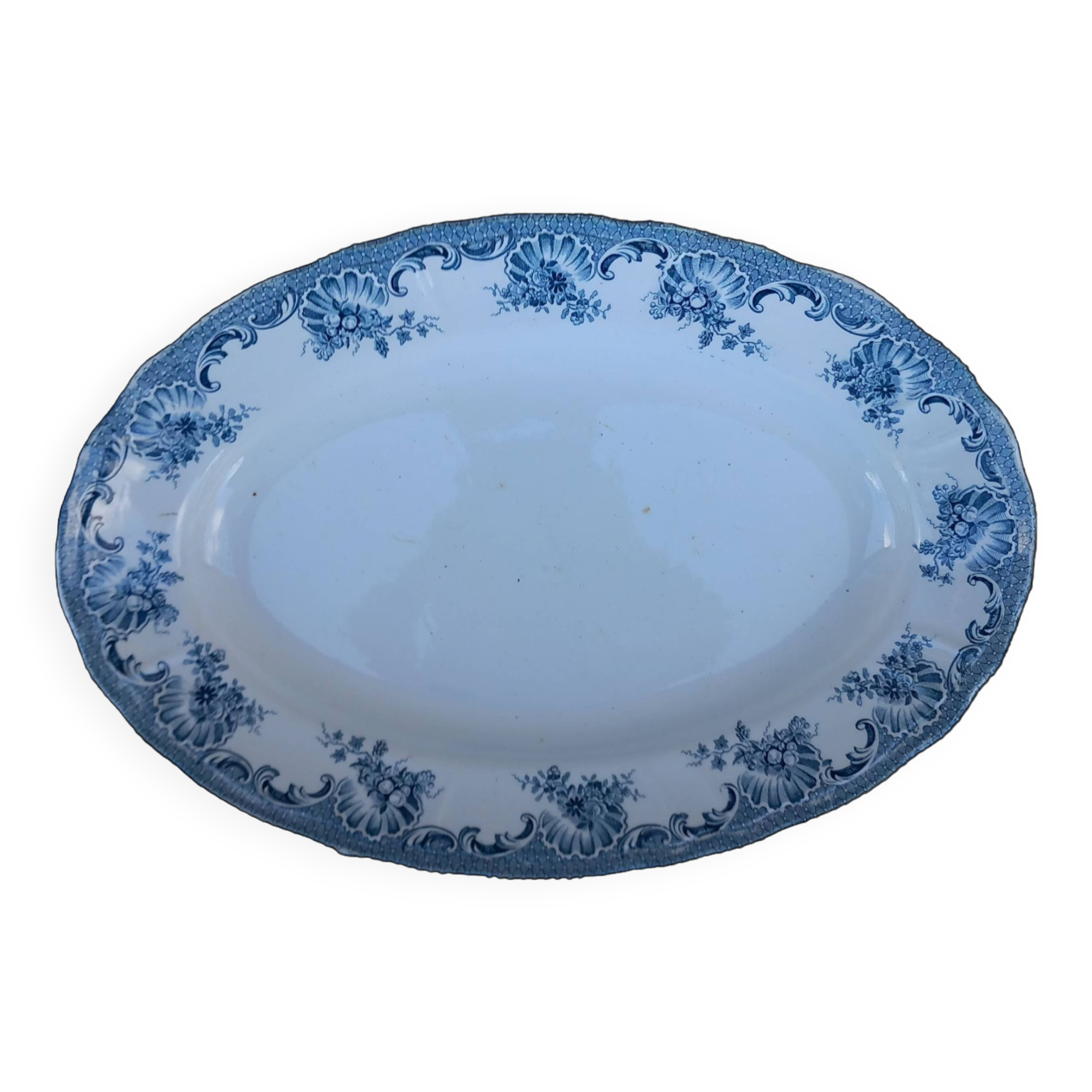 Large oval serving dish Saint Amand and Hamage "La Vallière"