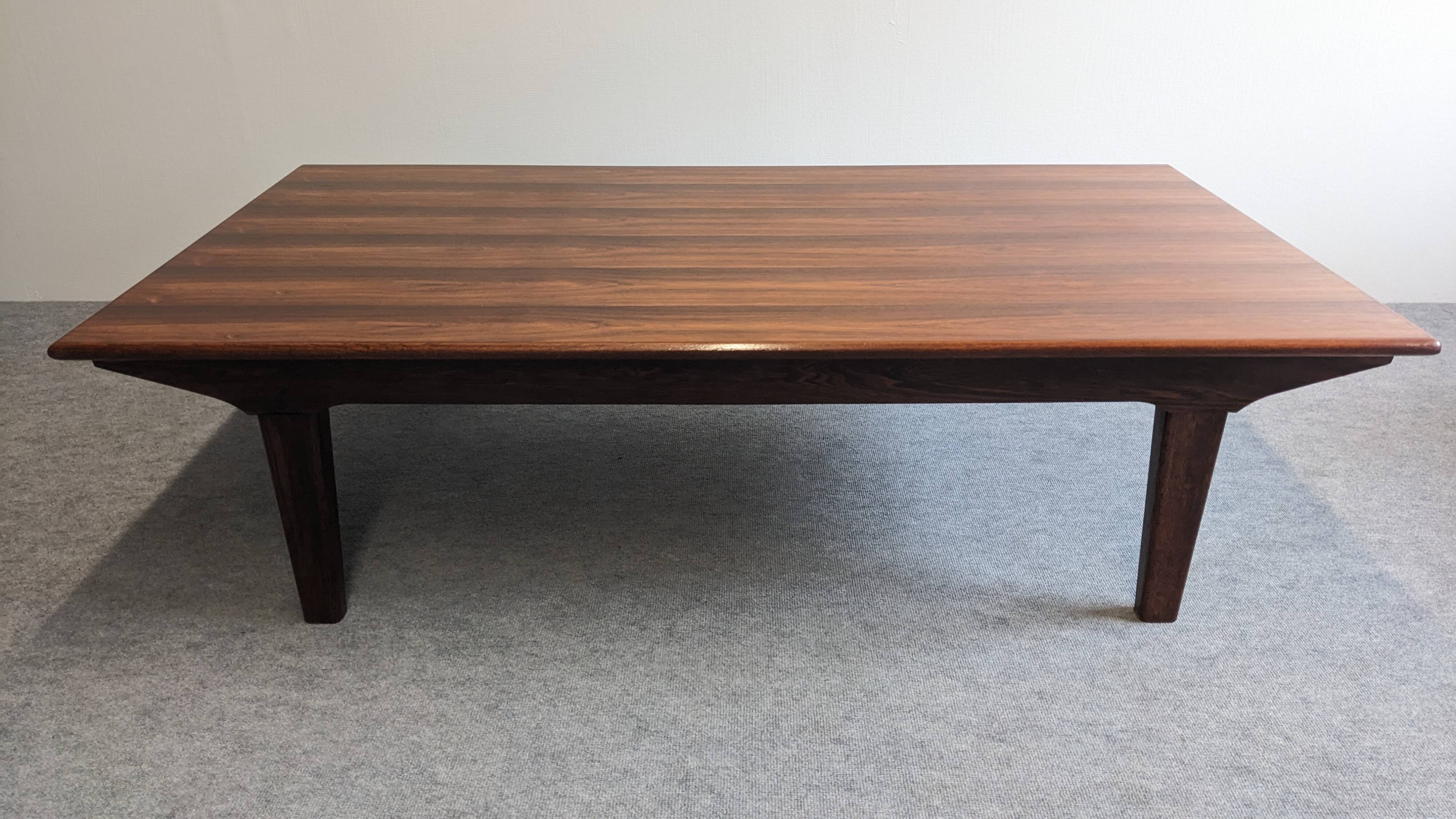 Scandinavian rosewood coffee table, 50s-60s