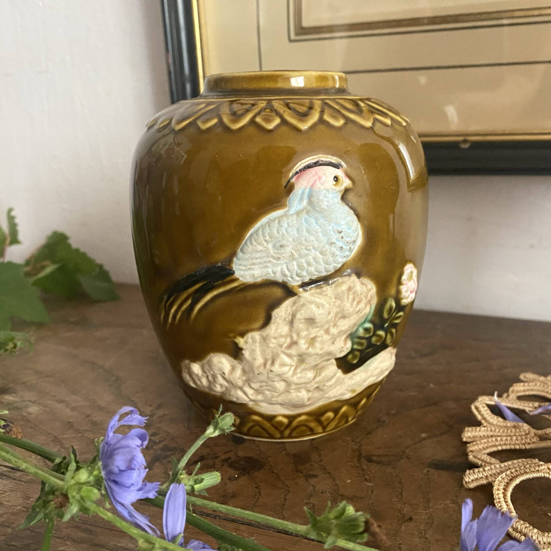 Vase en barbotine oiseaux Japon