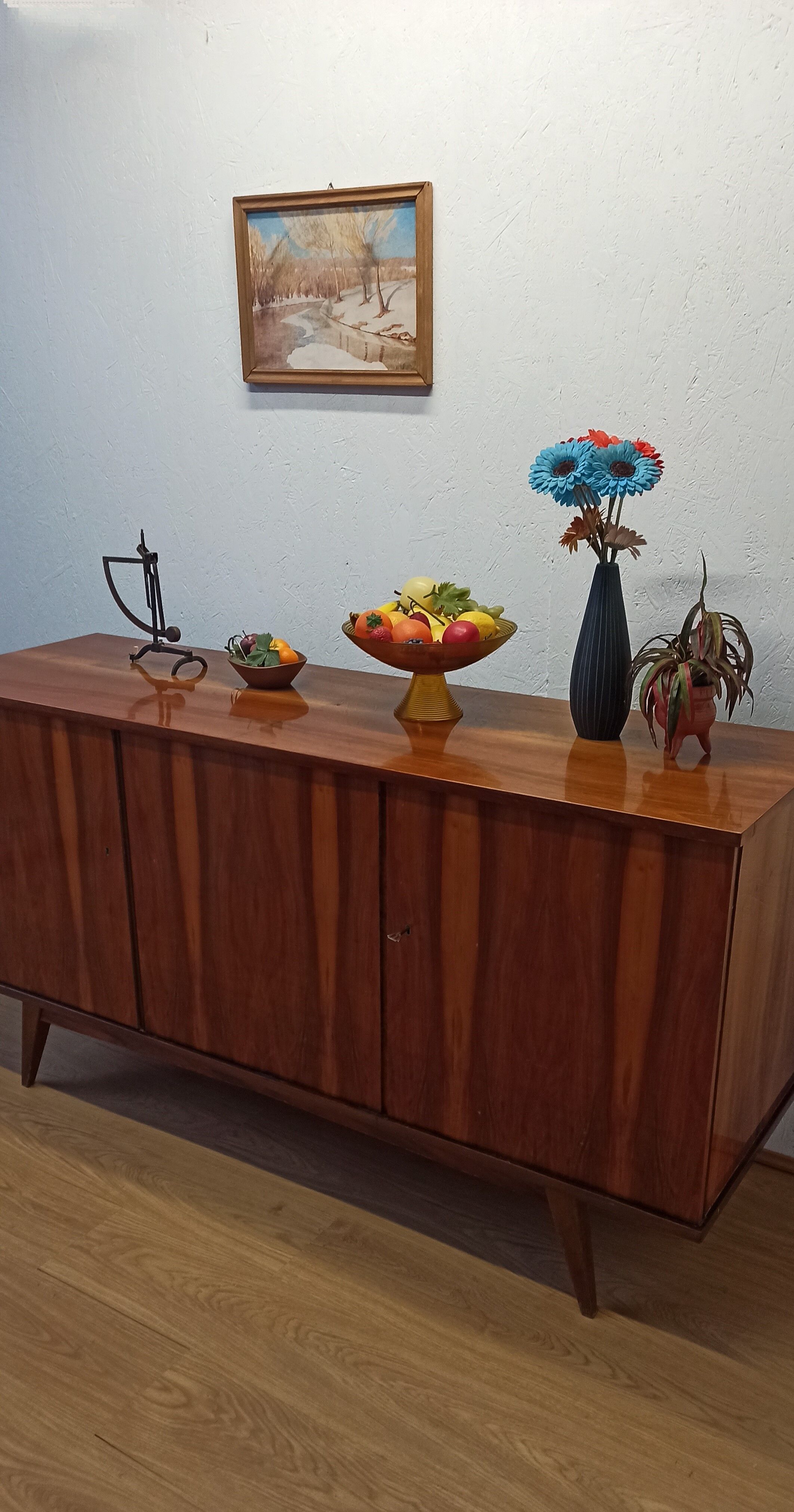 Modernist sideboard of the 1960.