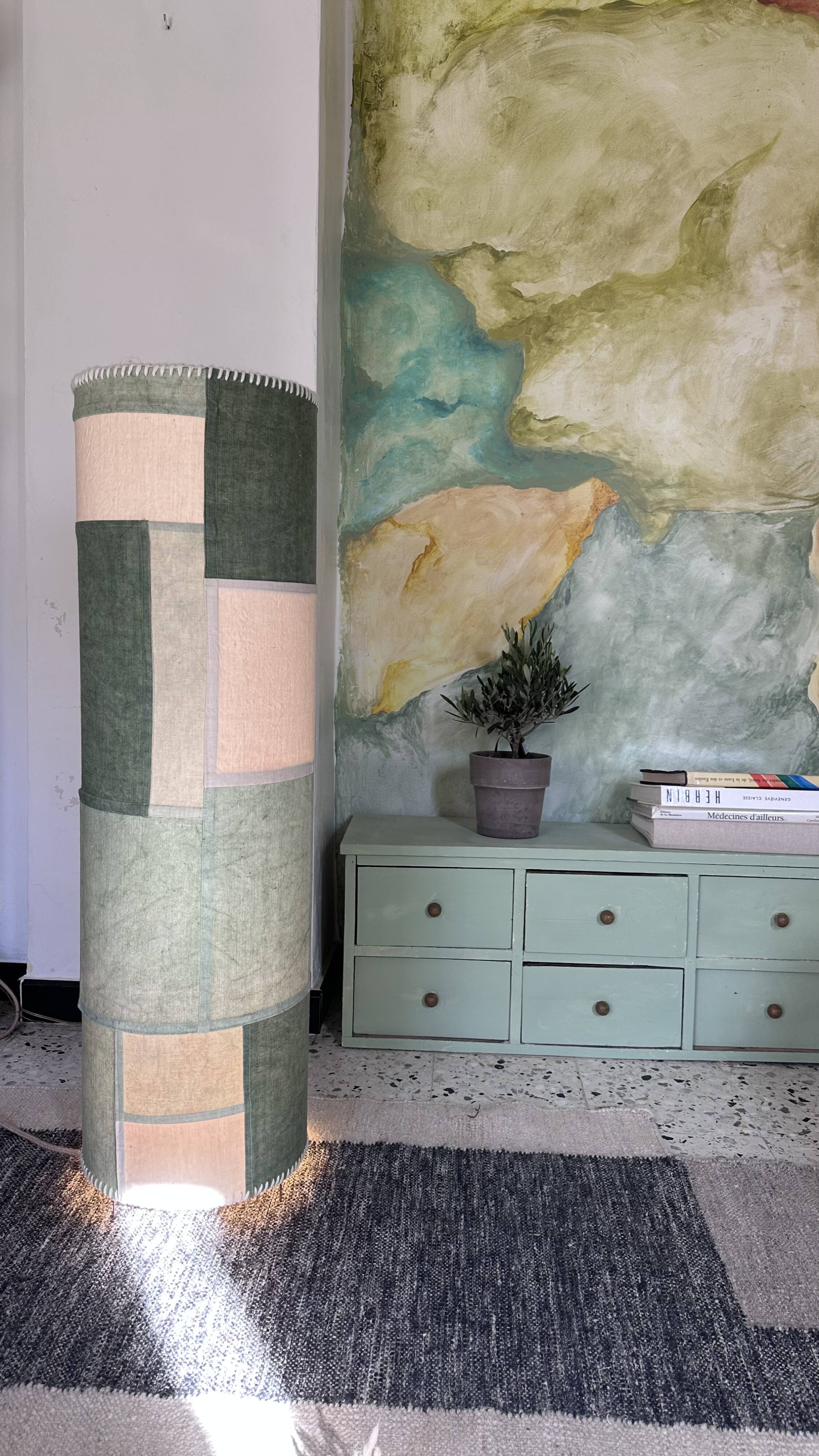Rubia - Floor Lamp