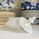 Candy box, white opaline jar