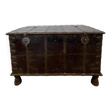 Teak chest