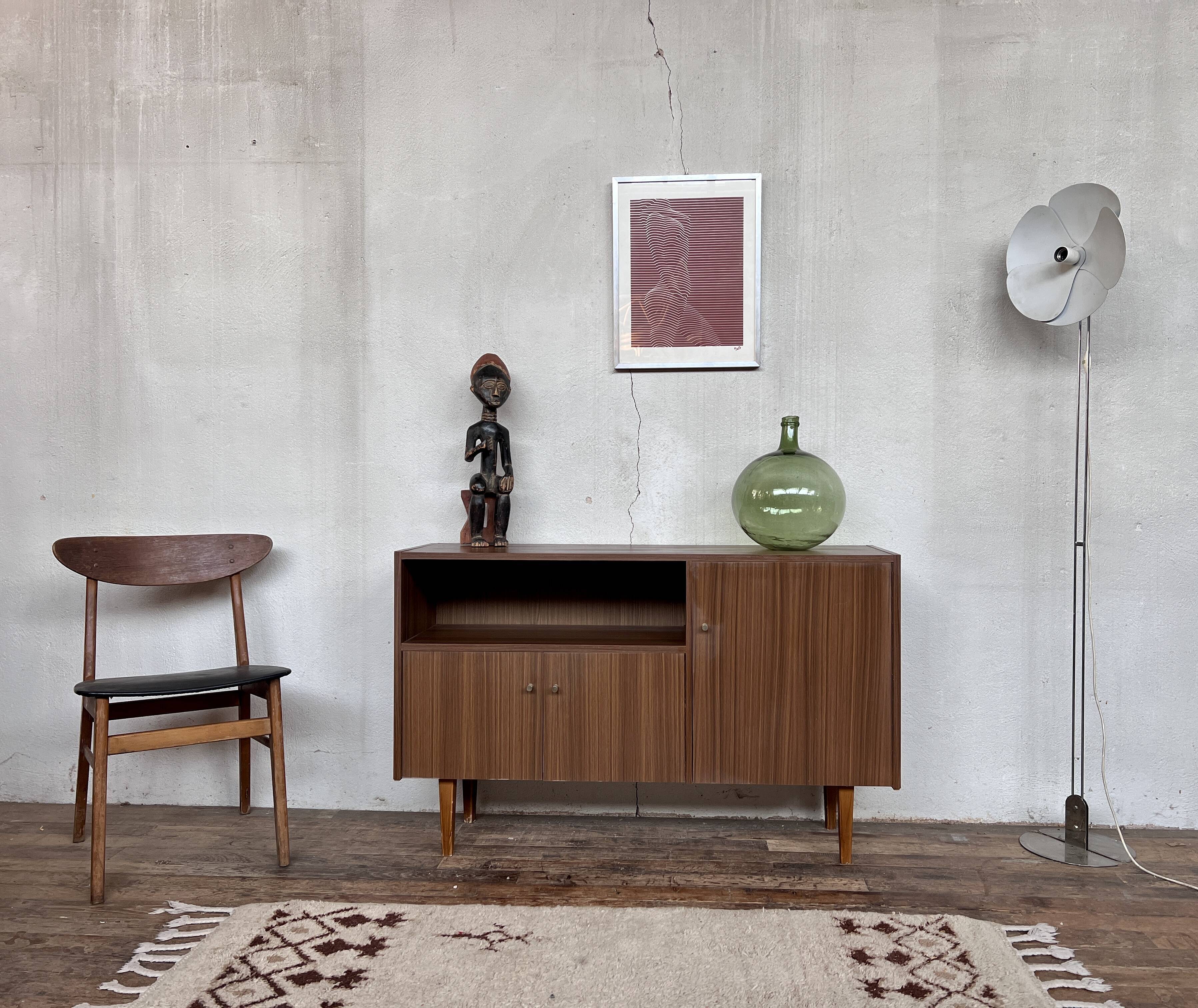 Vintage sideboard, formica spindle feet, 1960