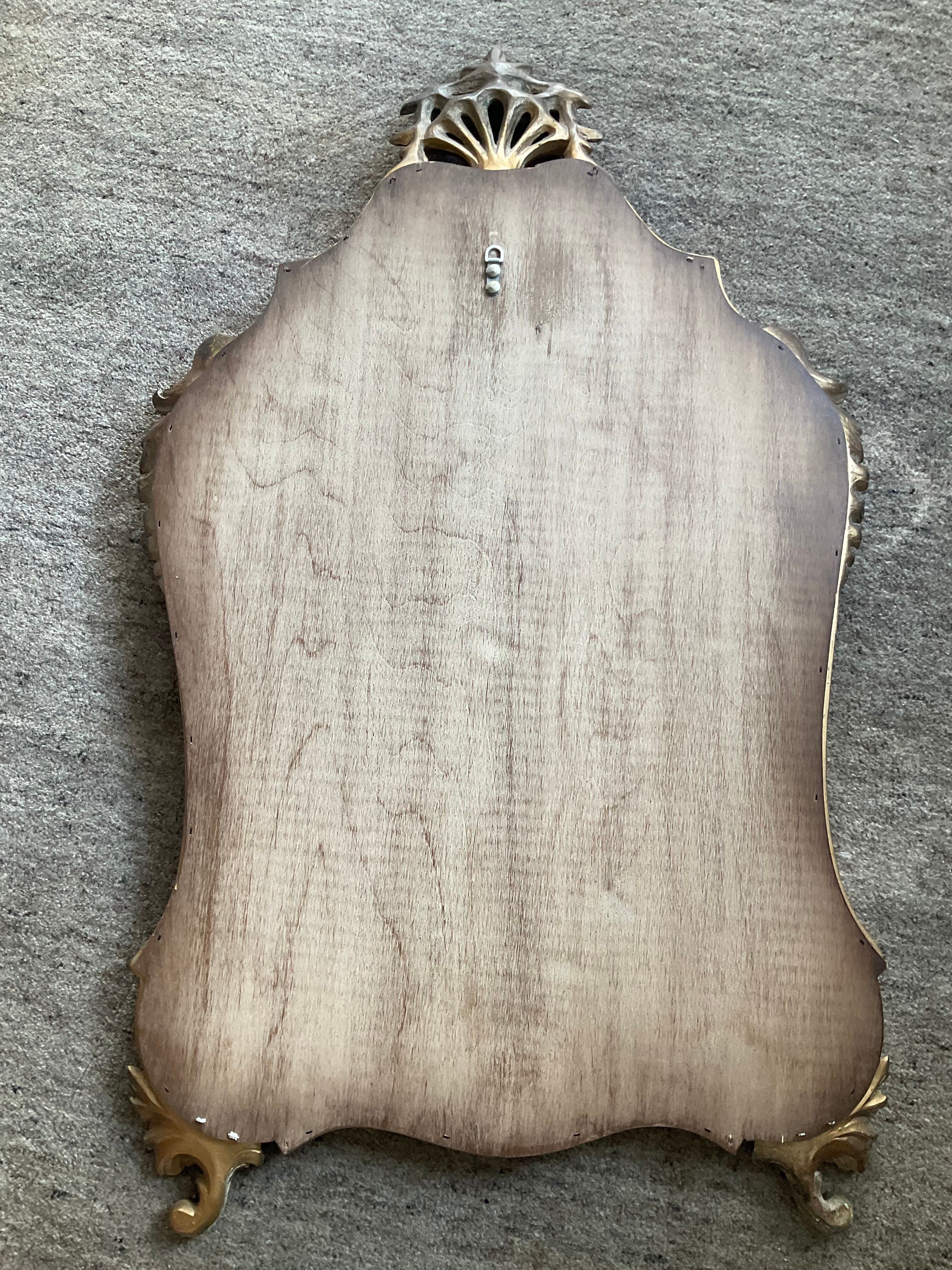 Ancien miroir et console murale en bois sculpté