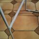 Tabouret minimaliste en acier