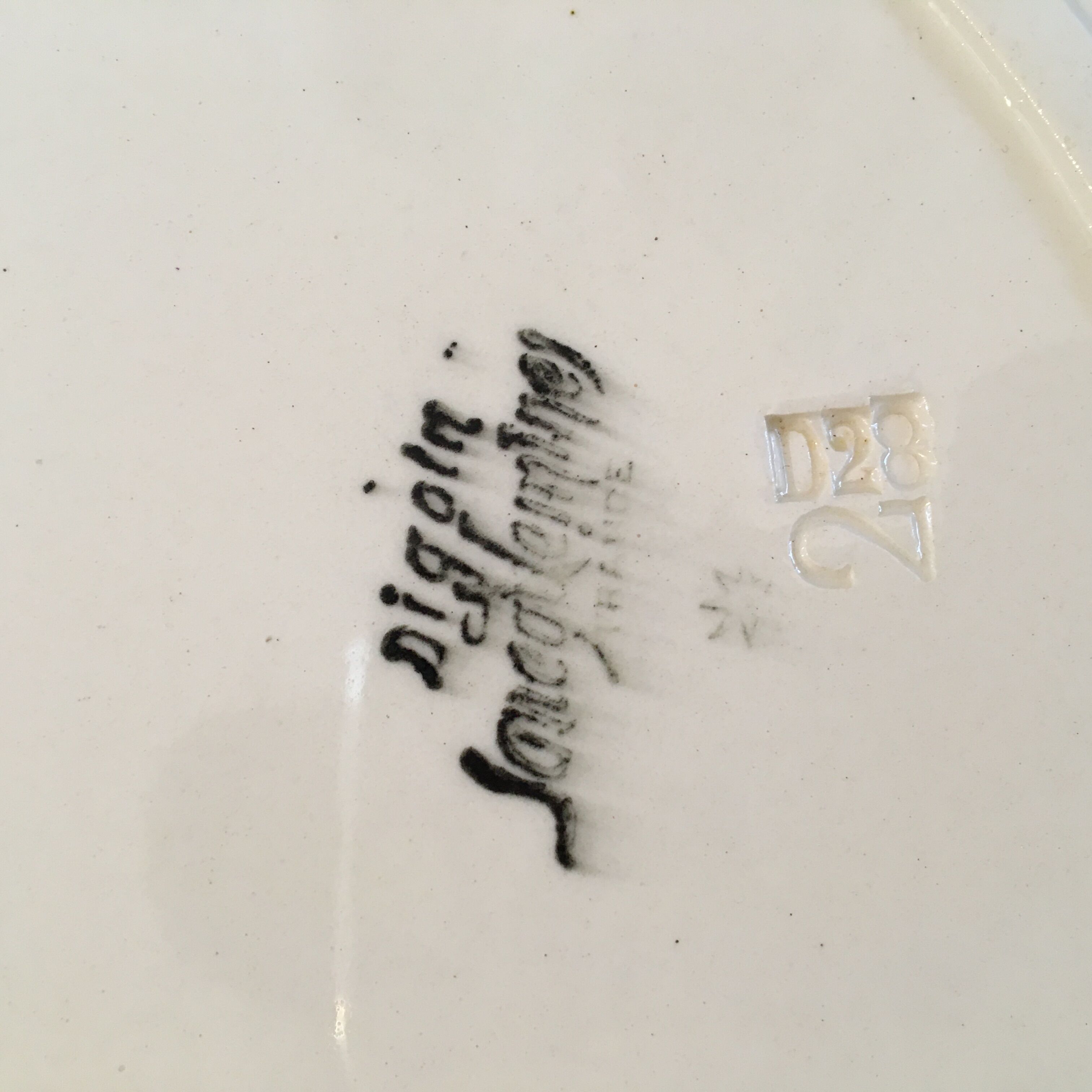 Digoin Sarreguemines 2-course ivory-style set