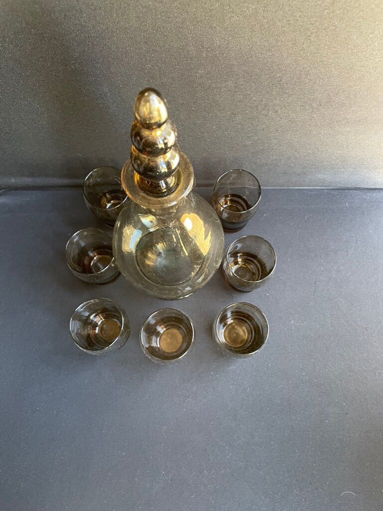 Liquor service smoked glass