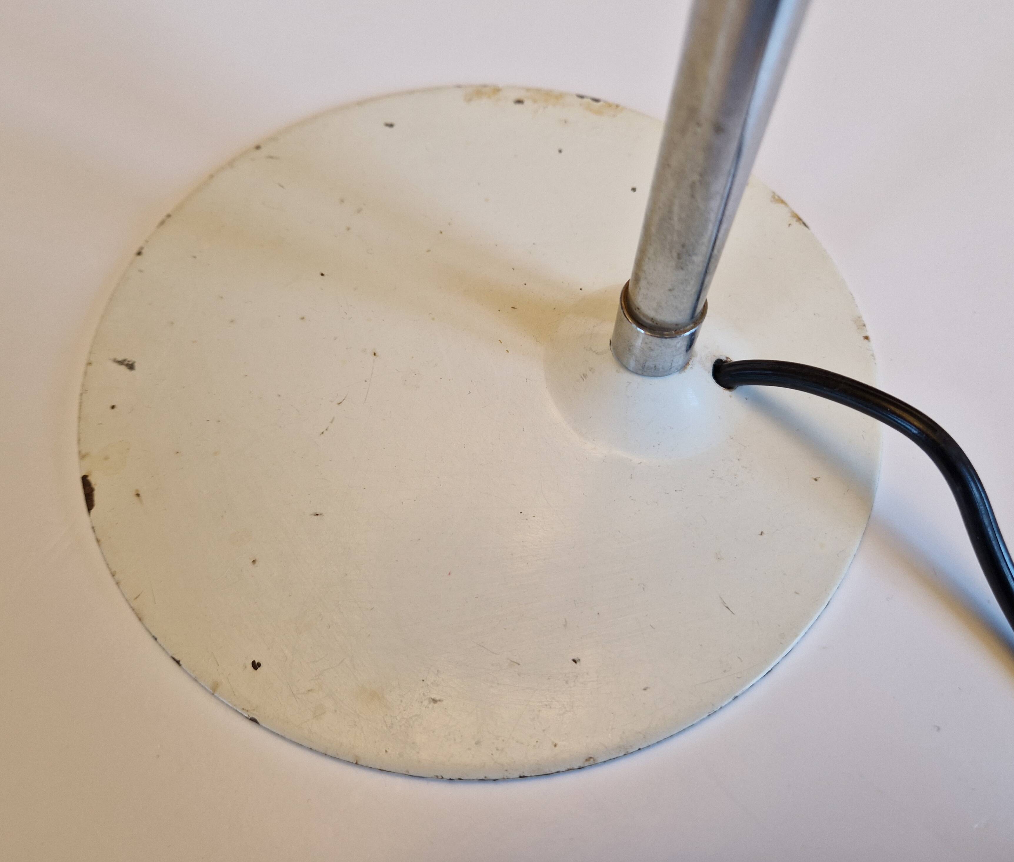 Vintage 1960s articulated table lamp