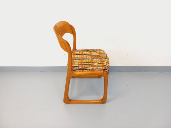 Chaise traîneau vintage de marque Baumann en bois et tissu de laine