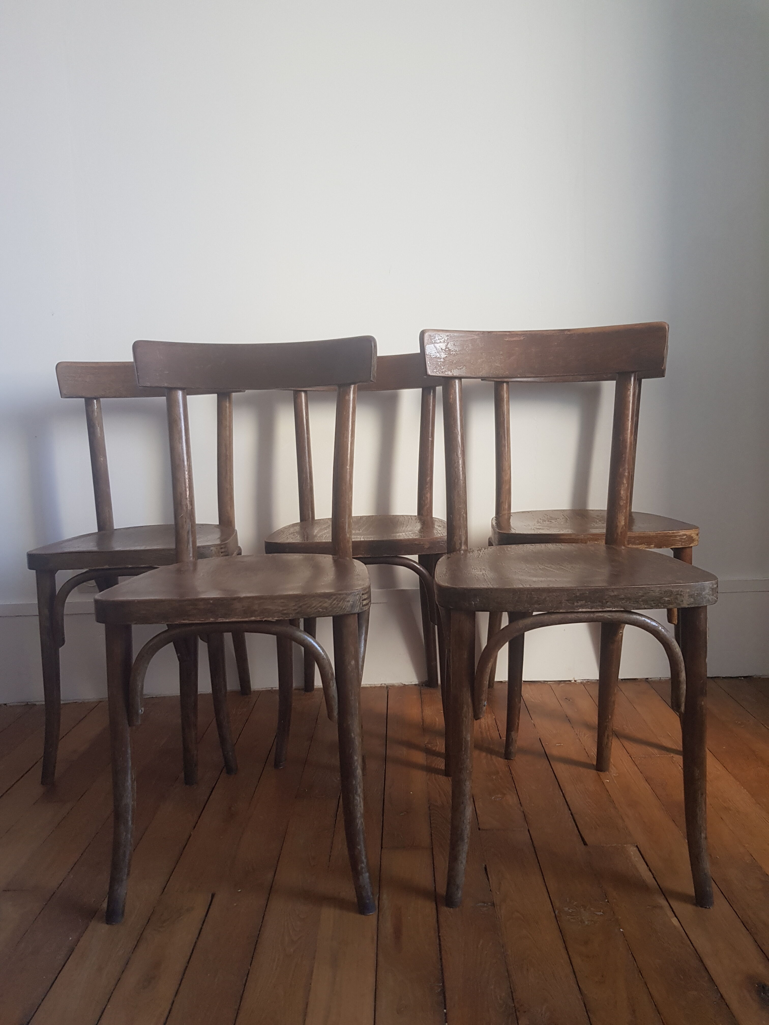 Set of 5 chairs