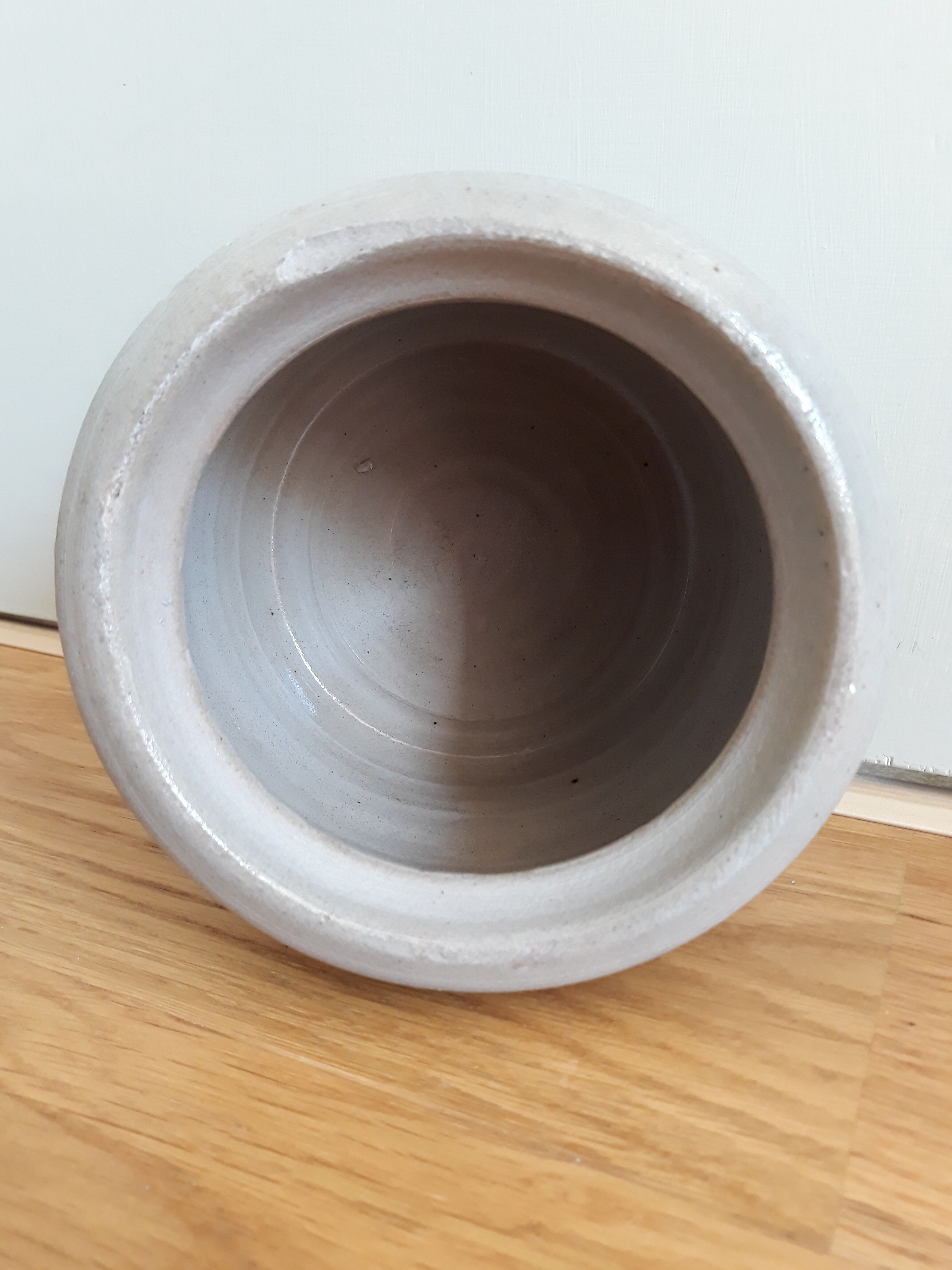 Pot in grey and blue Alsace sandstone