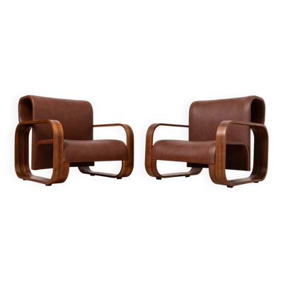 Paire de chaises de salon brutalistes J. Bočan pour l'ambassade de Tchécoslovaquie.