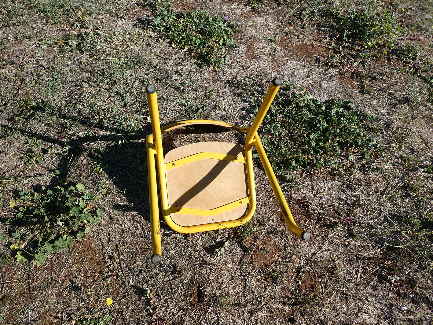 Wooden school chair 80