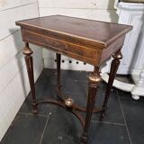 Napoleon III hairdresser in walnut and brass marquetry from the 19th century.