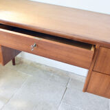 Scandinavian vintage office and chair - 60s